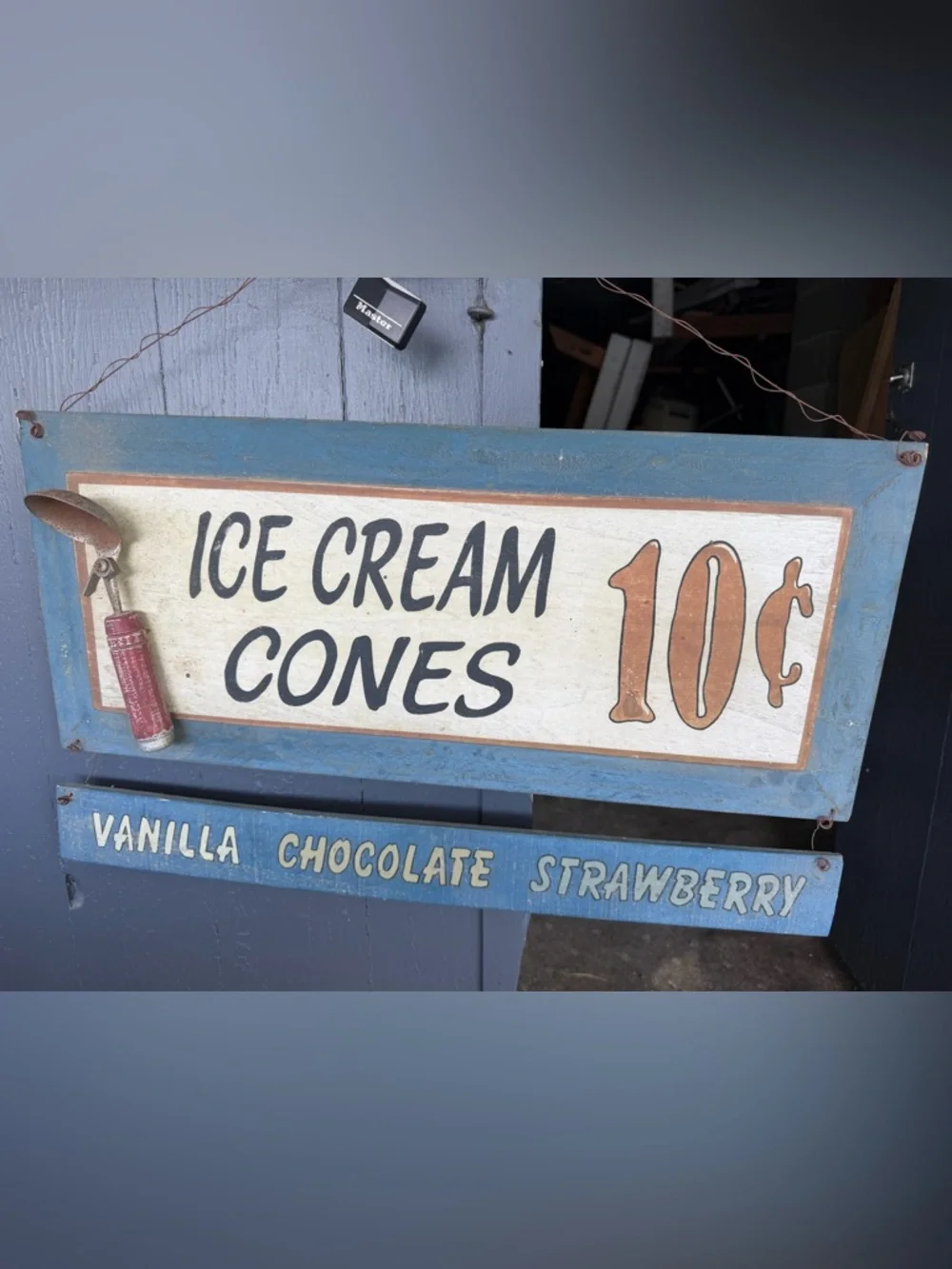 Blue and White 'Ice Cream Cones' Rustic Wall Sign by